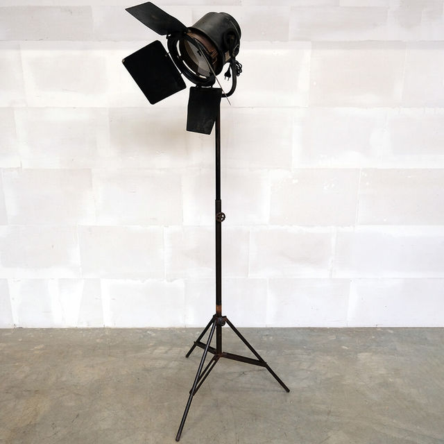 Trademark Living Stor studio gulvlampe