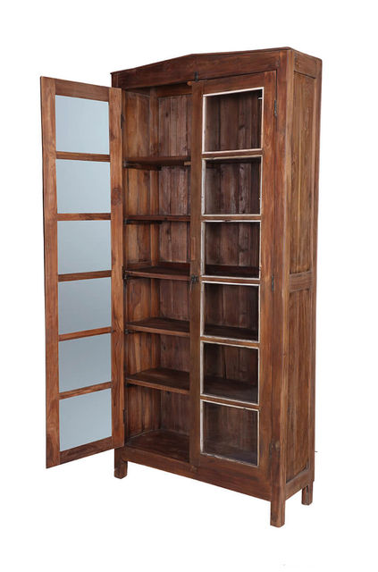 Skøn stor vitrine