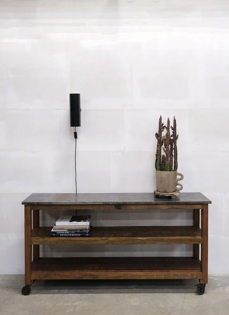 Konsolbord med metaltop
