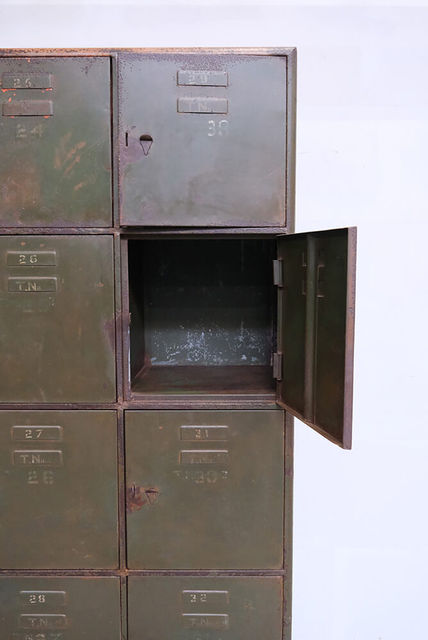 Trademark Living Lockerskab med 8 låger